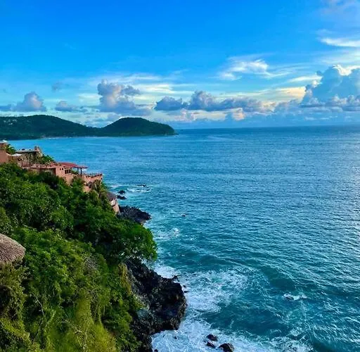 Casa 4 - Private Plunge Pool - Bay Views - Walk To La Ropa