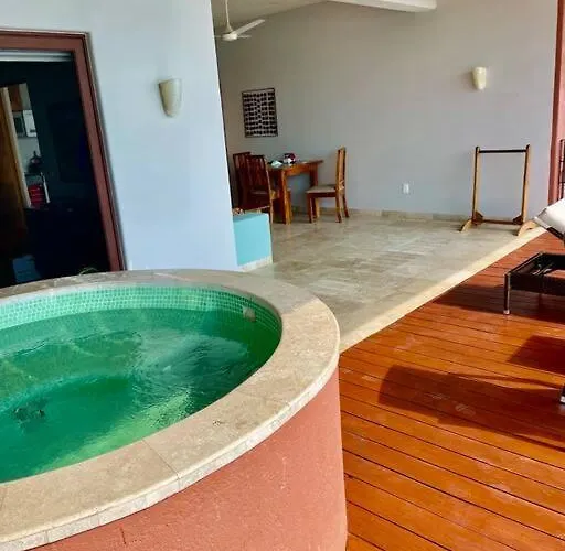 Casa 4 - Private Plunge Pool - Bay Views - Walk To La Ropa Apartment *