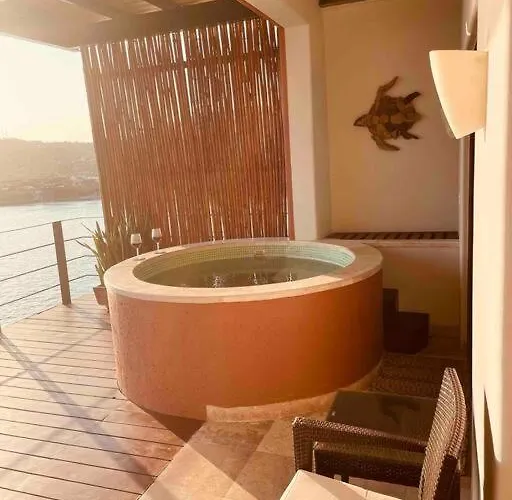 Casa 4 - Private Plunge Pool - Bay Views - Walk To La Ropa
