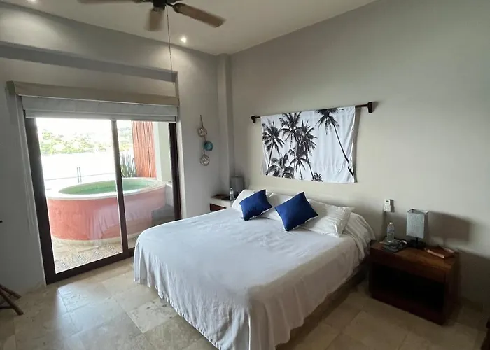 Apartment Casa 4 - Private Plunge Pool - Bay Views - Walk To La Ropa Zihuatanejo